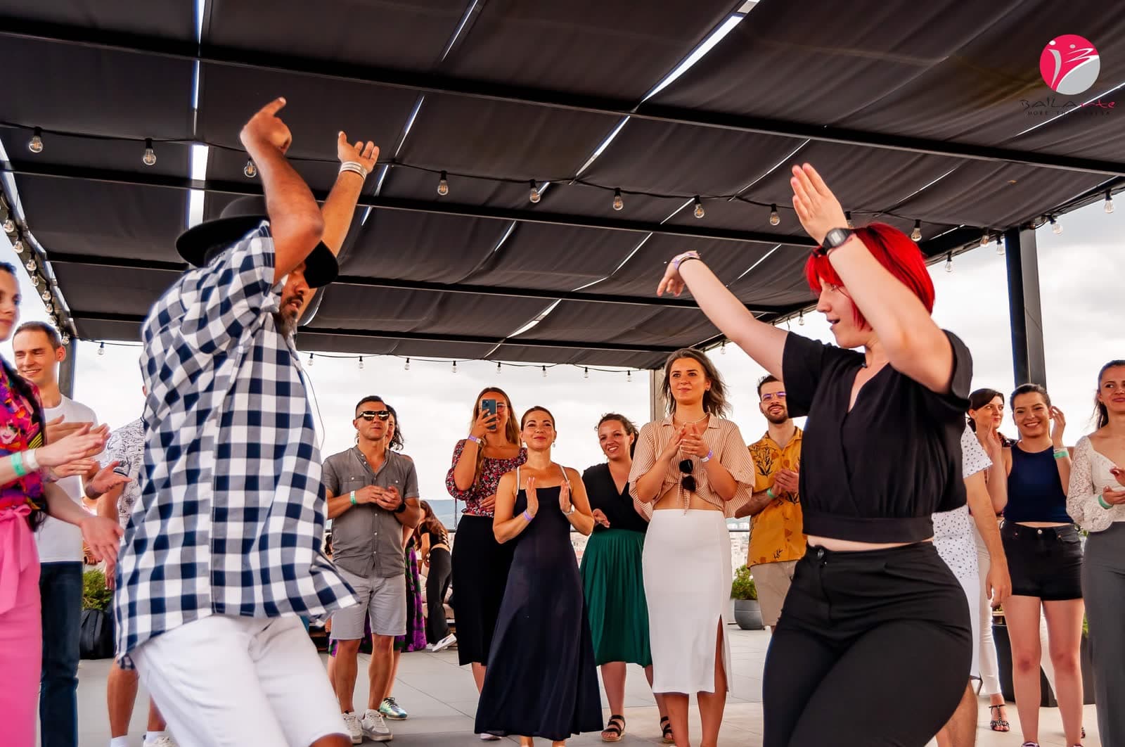 Petrecere BAILArte pe rooftop, fotografia 43